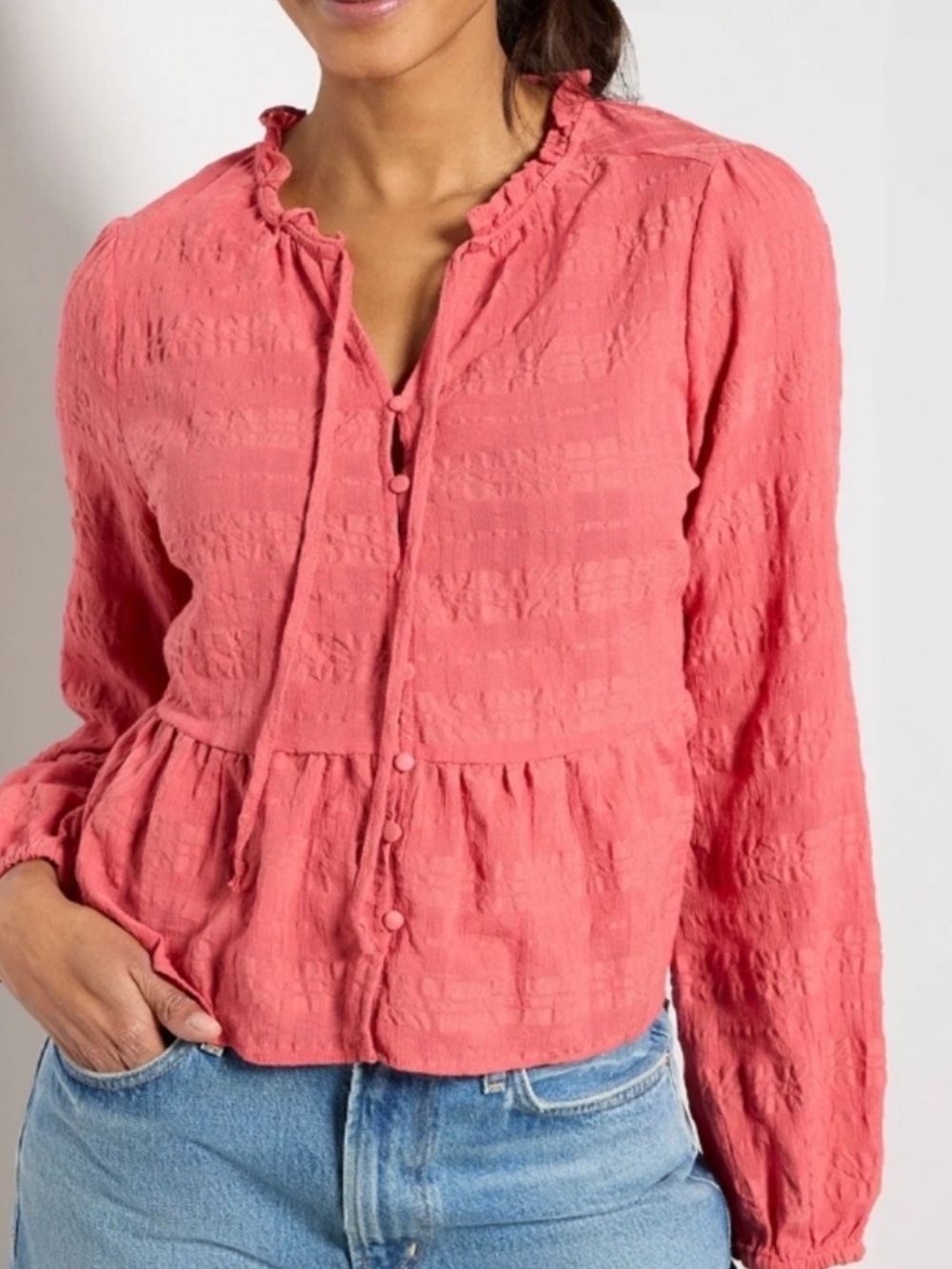 Evereve ✨ Peplum Crinkle Shirt in Mineral Red